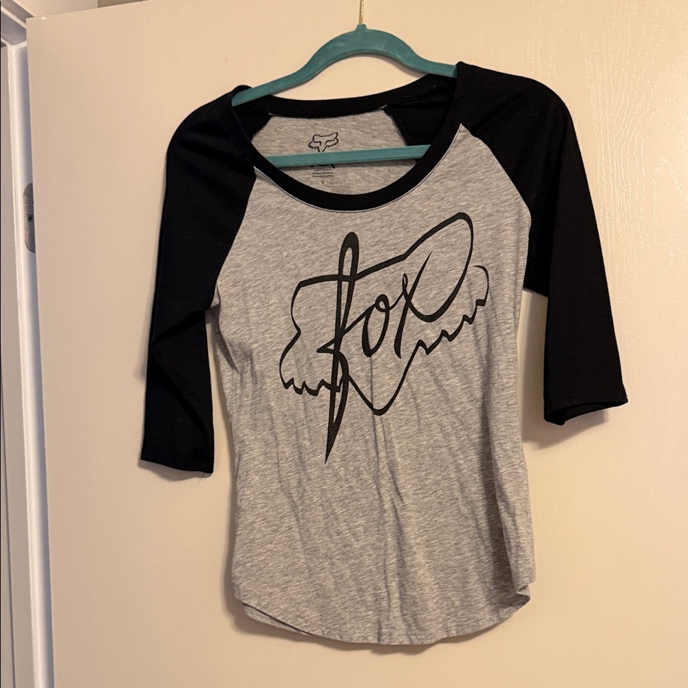 Fox Women's Long Sleeve Black and Gray Tee